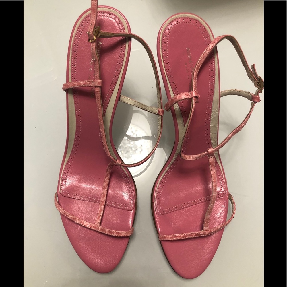 Adrienne Vittadini pink snakeskin sandals!